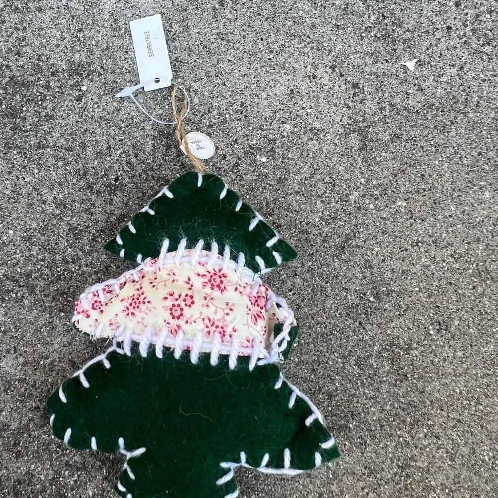 Green Felt Christmas Tree Ornament new with tags - Picture 4 of 12